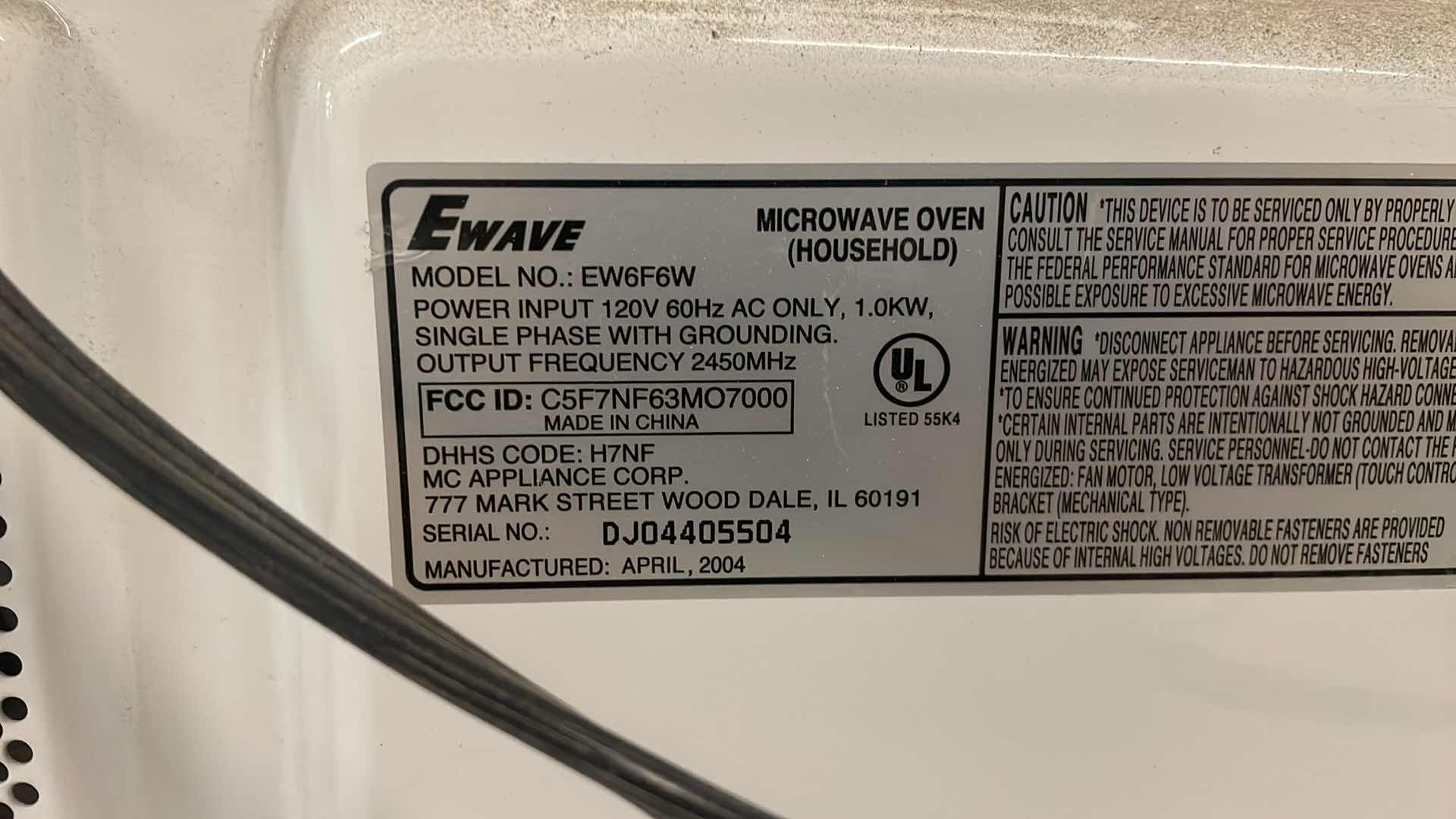 Photo 1 of EWAVE MICROWAVE OVEN EW6F6W