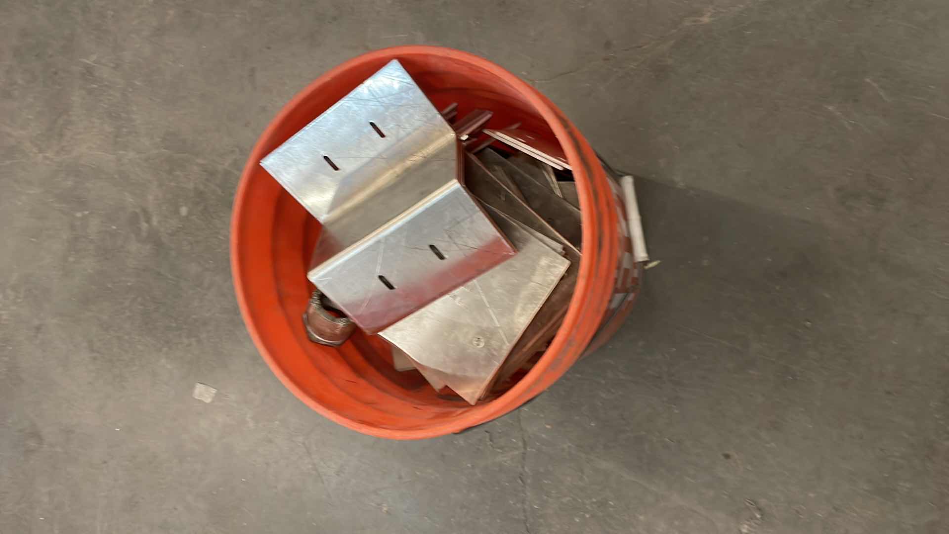 Photo 1 of BUCKET OF ALUMINUM PARTS