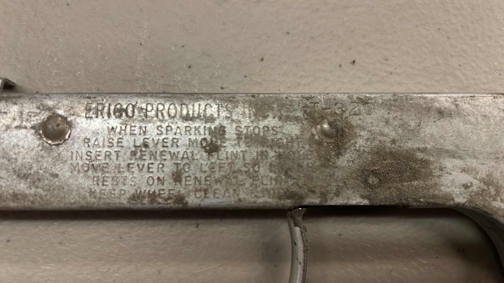 Photo 2 of ERICO T320 FLINT IGNITOR, STEEL (5)