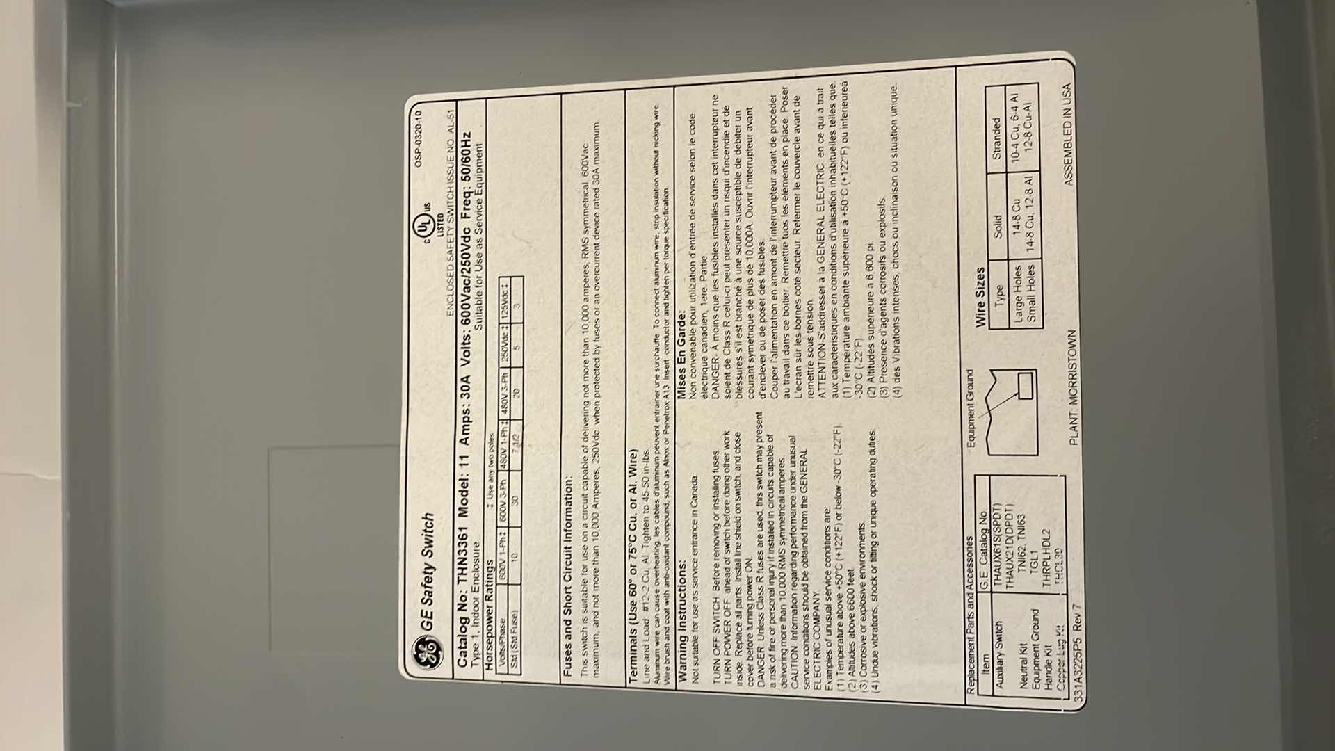 Photo 1 of GE HEAVY DUTY SAFETY SWITCH 30A 600V MAX HP 30