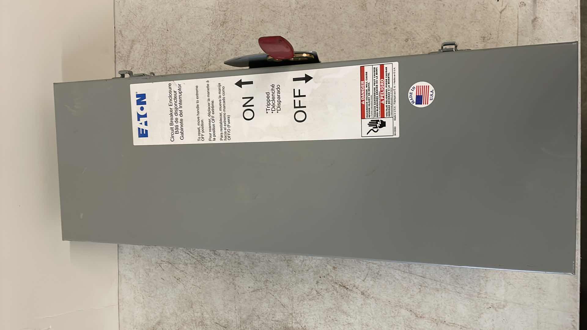 Photo 1 of RFDN225, CUTLER HAMMER, EATON, NEMA 3R ENCLOSURE, TYPE RFDN, 225A, 600V