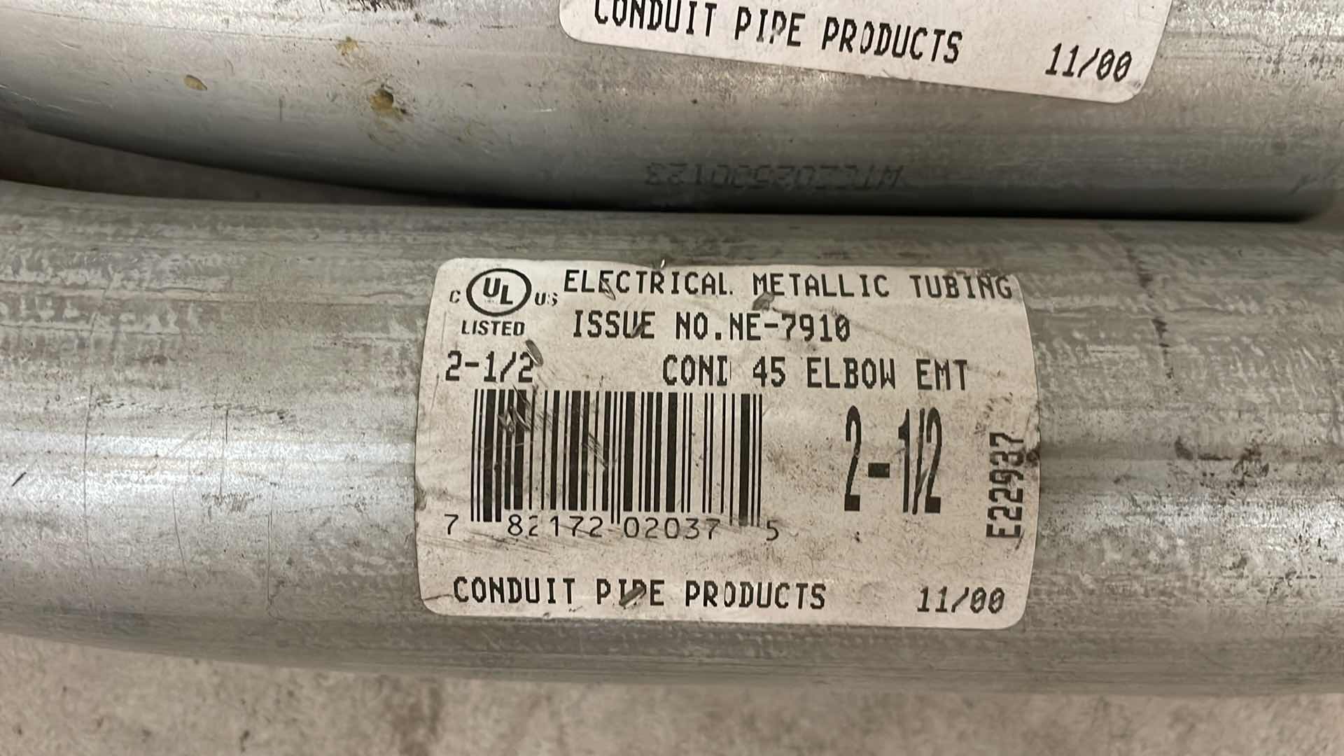 Photo 1 of 2-1/2” EMT VARIETY OF SWEEPS 
4-45 ELBOW
3-22-1/2 ELBOWS