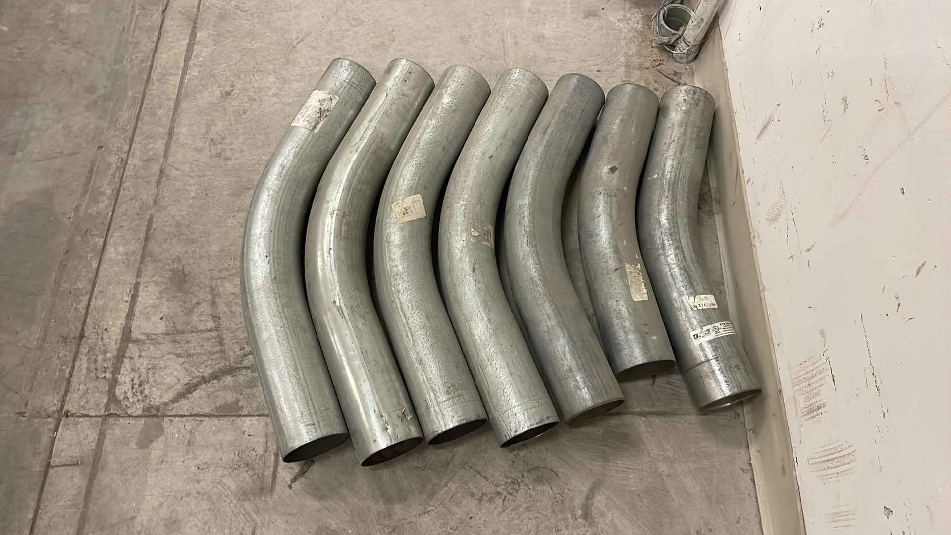 Photo 1 of 3” EMT ELBOW