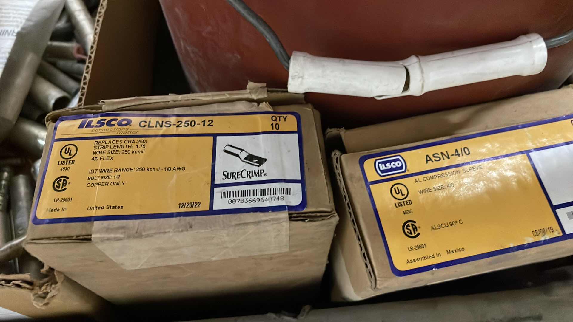 Photo 11 of CART WITH CONTENTS ALUMINUM AND COPPER PLATED LUGS SPLICES