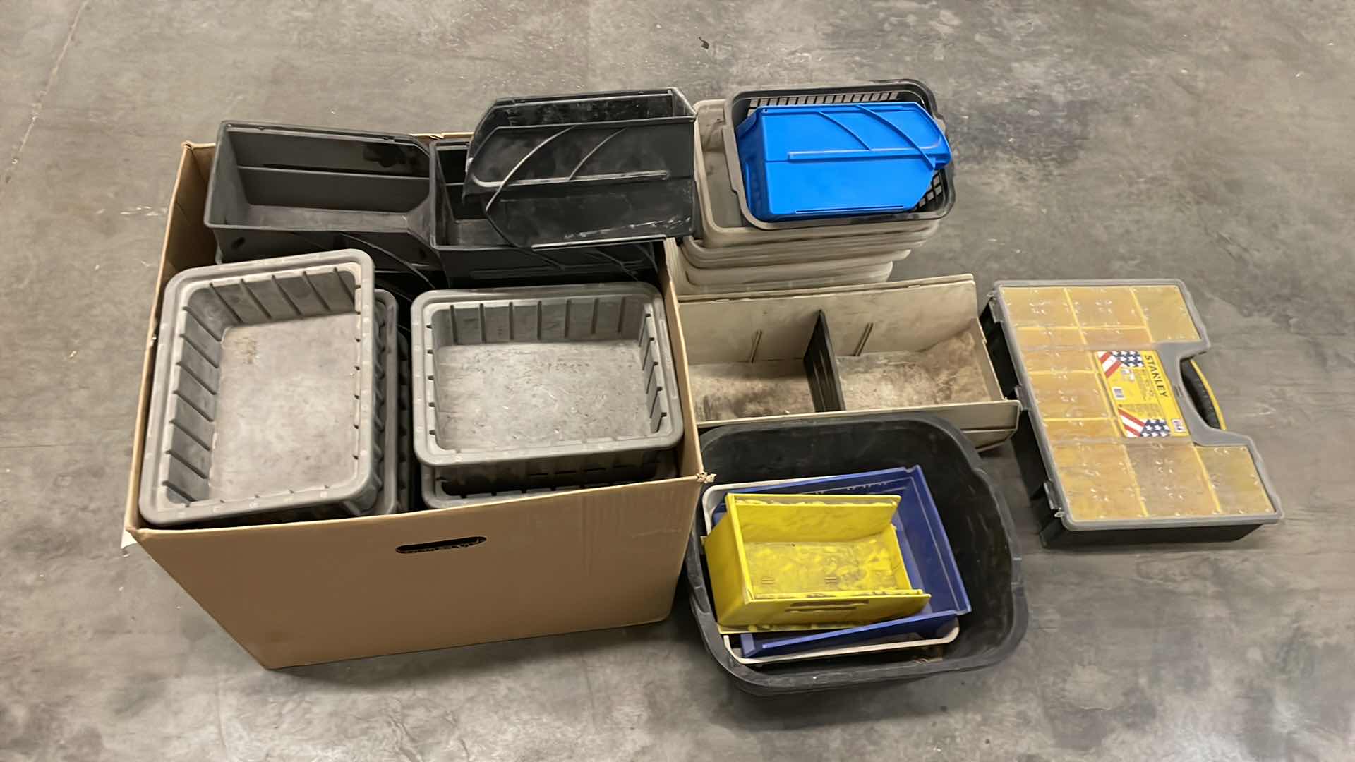 Photo 2 of MISC STORAGE BINS STANLEY BIN DOES NOT LOCK