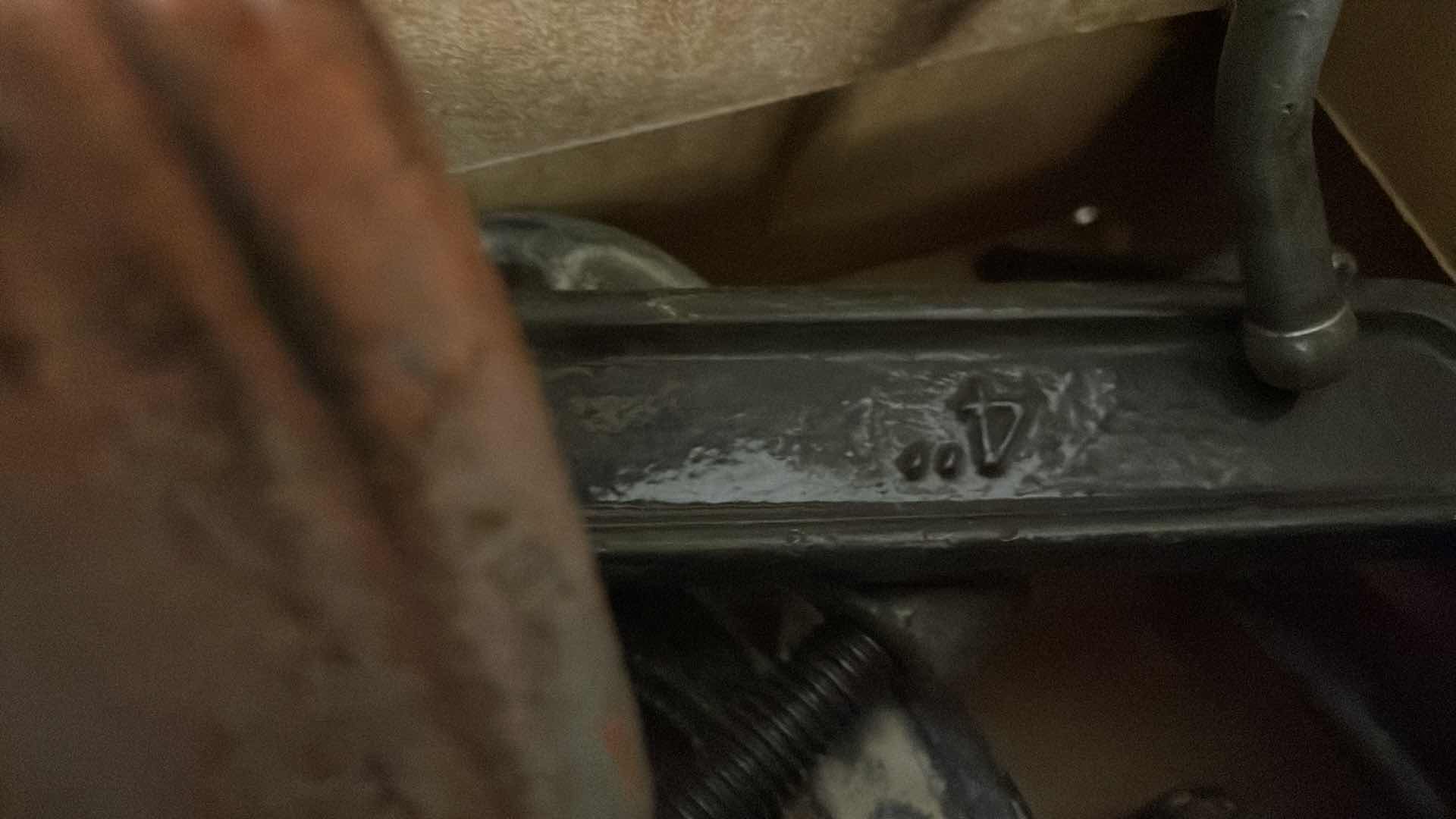 Photo 4 of C CLAMPS VARIOUS SIZES PLASTIC CLAMPS