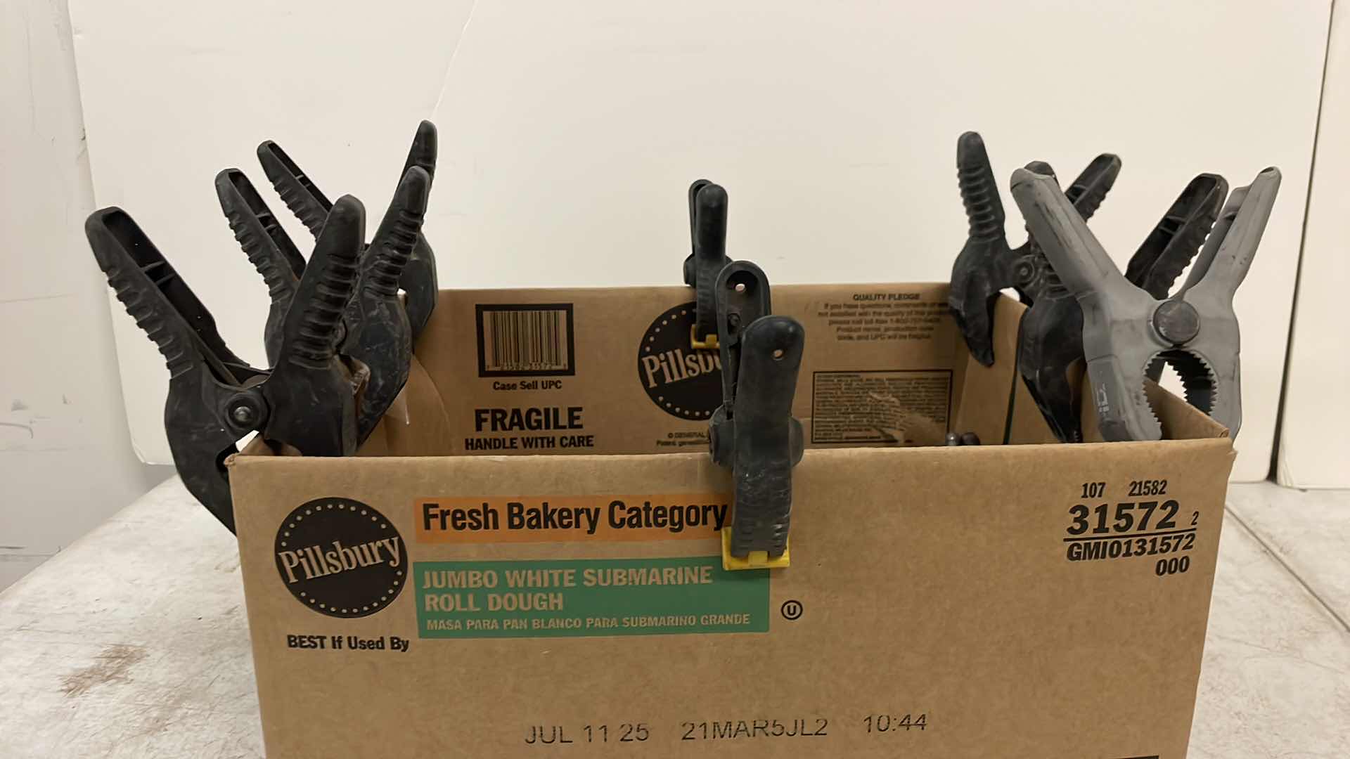 Photo 8 of C CLAMPS VARIOUS SIZES PLASTIC CLAMPS