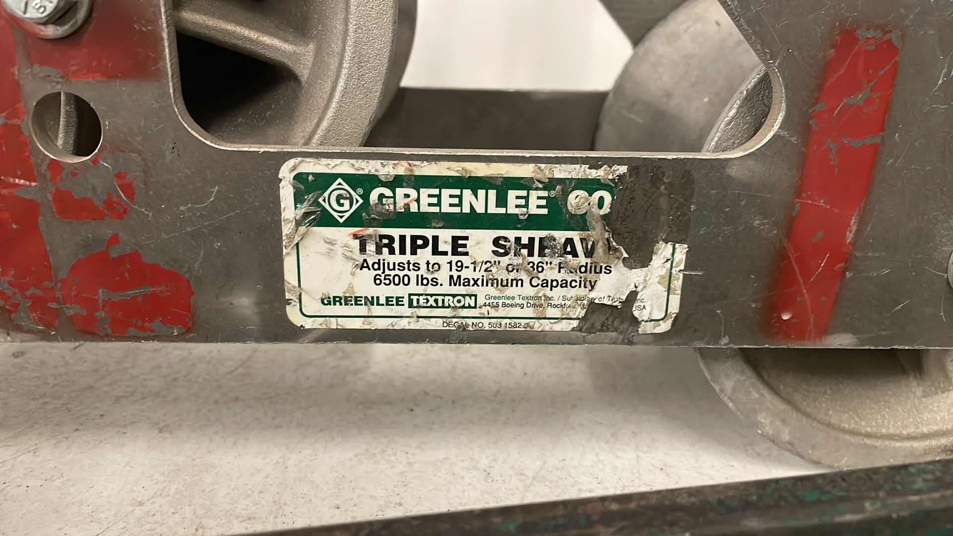 Photo 2 of GREENLEE CABLE FEEDING & PULLING SHEAVES TRIPLE SHEAVES HOOK TYPE CABLE SHEAVE CABLE FEEDING SHEAVE