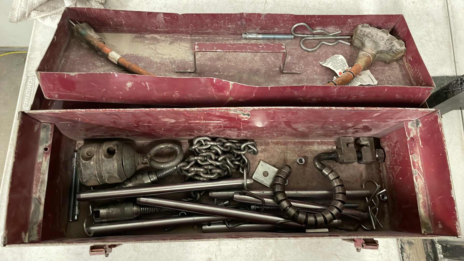 Photo 5 of ENERPAC CAPSTAN CP-501 WITH BOX AND FRAME UNKNOWN IF SET IS COMPLETE. CAPSTAN WORKS