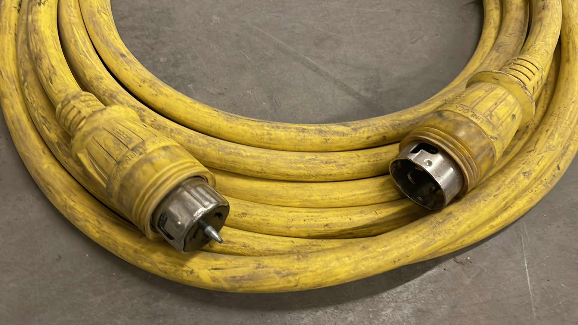 Photo 2 of S/O CORD 50’ WITH MALE AND FEMALE ADAPTERS HUBBEL TURN LOCK SPIDER BOX CORD 50A