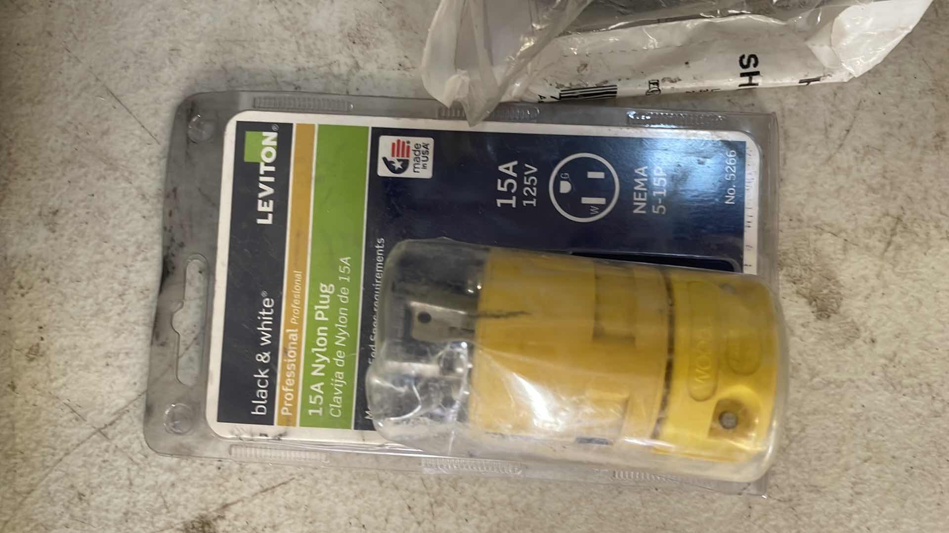 Photo 9 of OUTLETS PLUGS CORD PLUG ENDS CAT 5E CONNECTORS PHOTOCONTROL