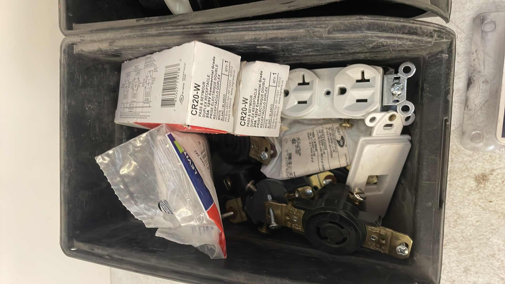 Photo 8 of OUTLETS PLUGS CORD PLUG ENDS CAT 5E CONNECTORS PHOTOCONTROL