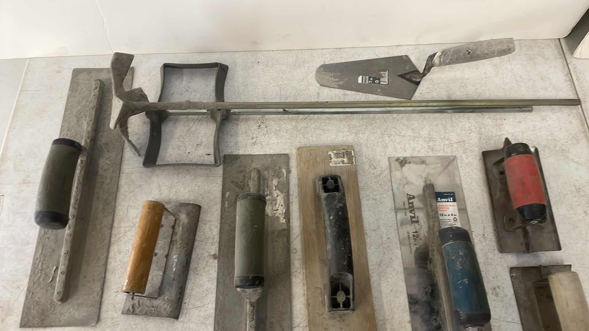 Photo 6 of CONCRETE TOOLS TROWELS FLOAT EDGER TOOL