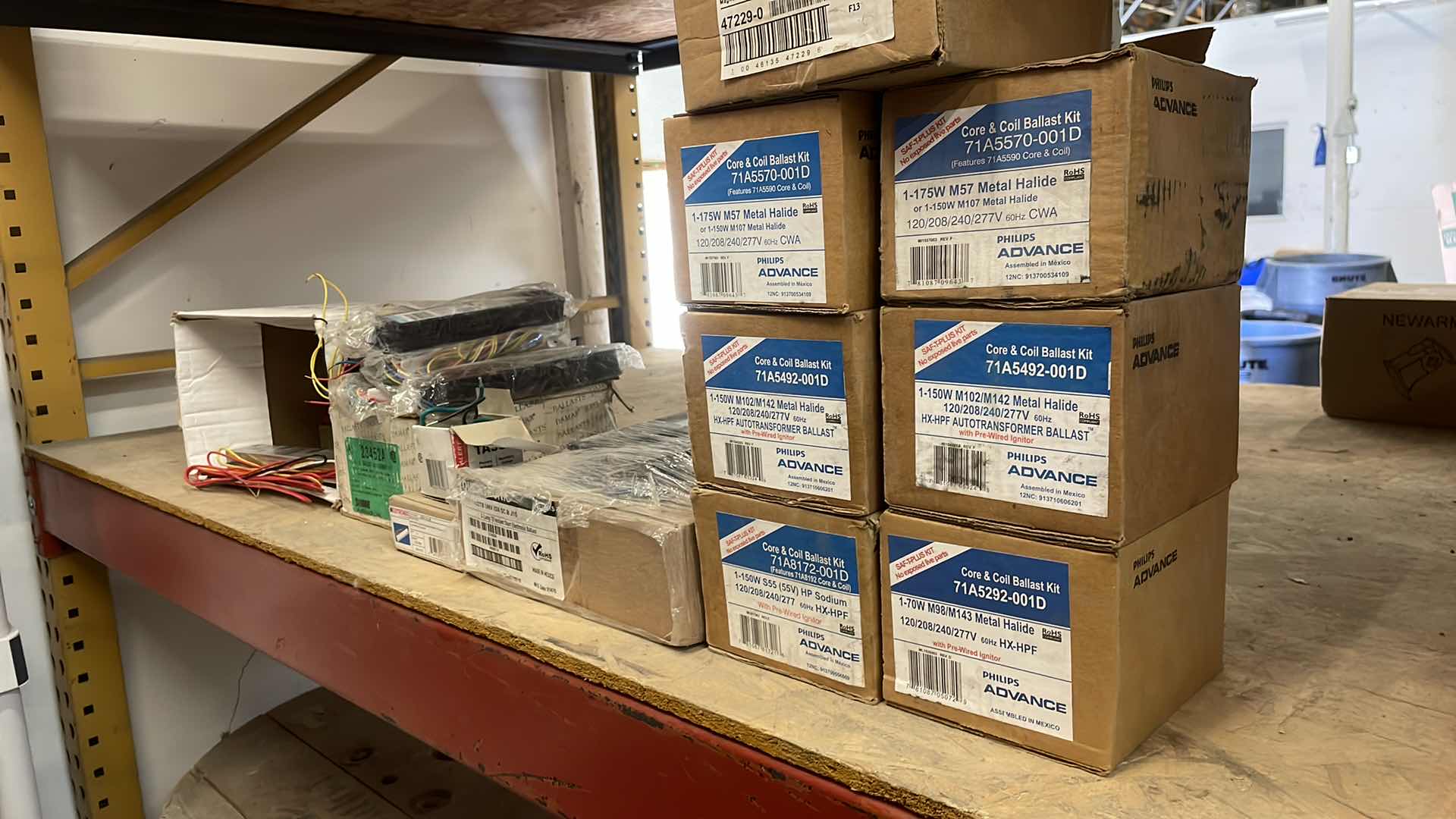 Photo 7 of VARIETY BALLASTS