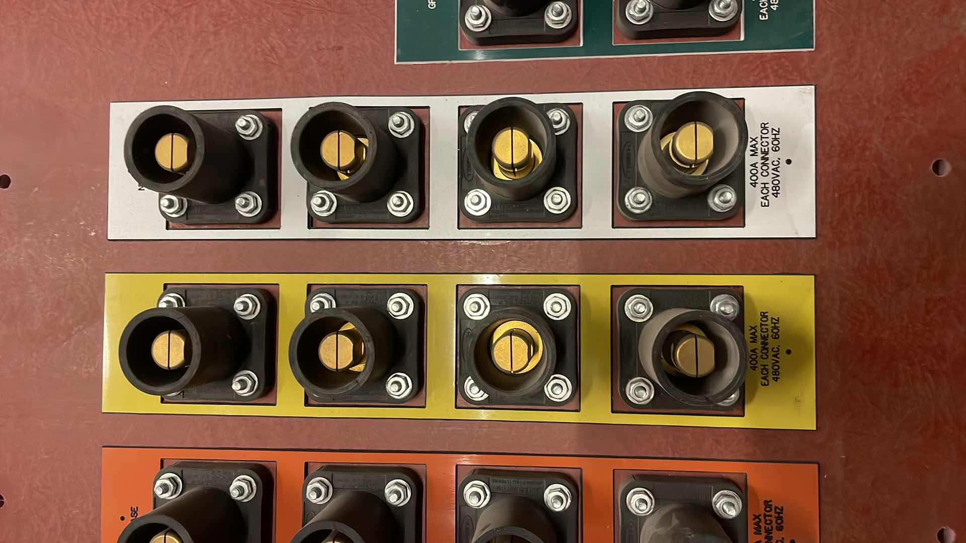 Photo 1 of GENERATOR TERMINALS BOARD, PLUG IN FOR 1600-AMP PANEL 3 PHASE WITH NEUTRAL 600V AC