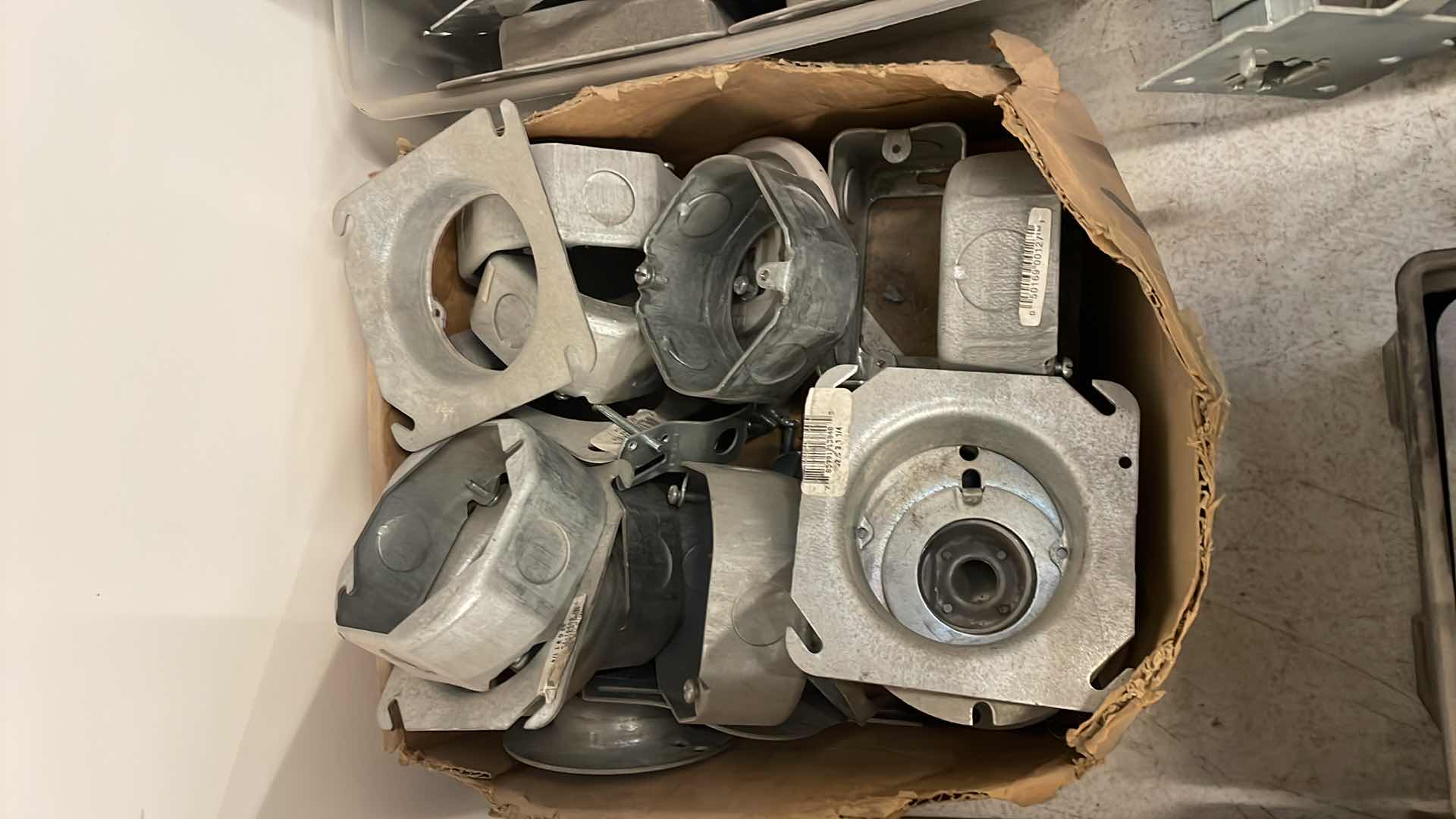 Photo 6 of MISC ELECTRICAL BOXES COVERS SEE ALL PICTURES