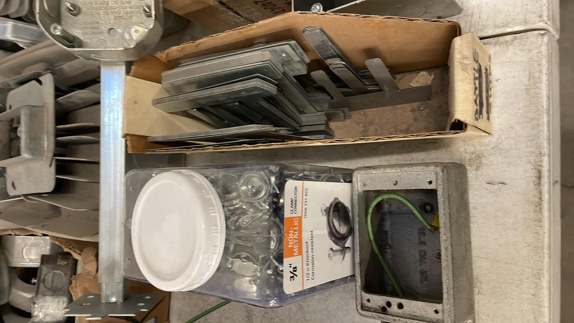 Photo 8 of MISC ELECTRICAL BOXES COVERS SEE ALL PICTURES