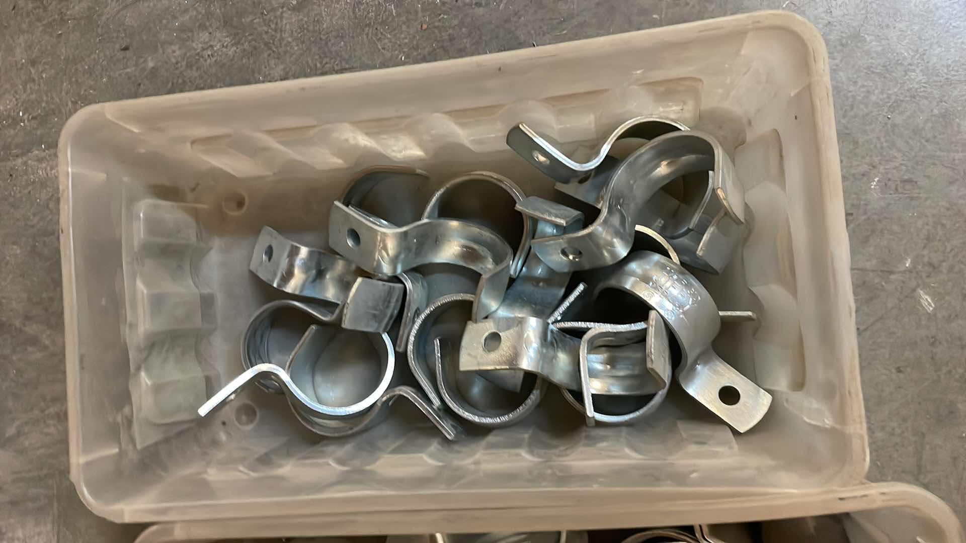 Photo 8 of 1 HOLE RIDGID STRAPS 1-1/4”-3