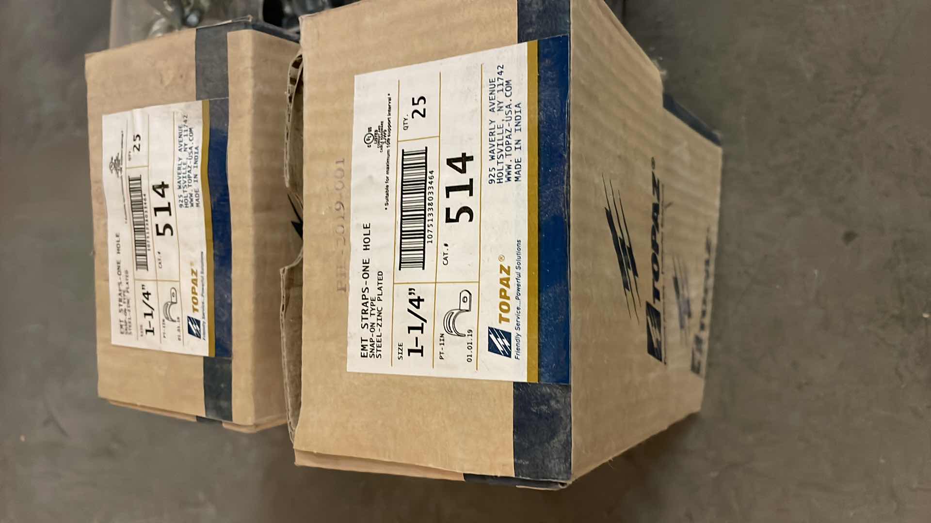 Photo 2 of 1 HOLE RIDGID STRAPS 1-1/4”-3