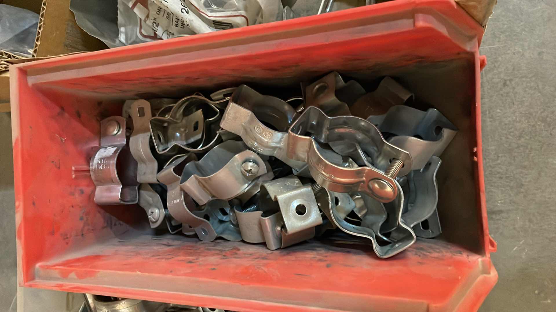 Photo 4 of 1 HOLE RIDGID STRAPS 1-1/4”-3