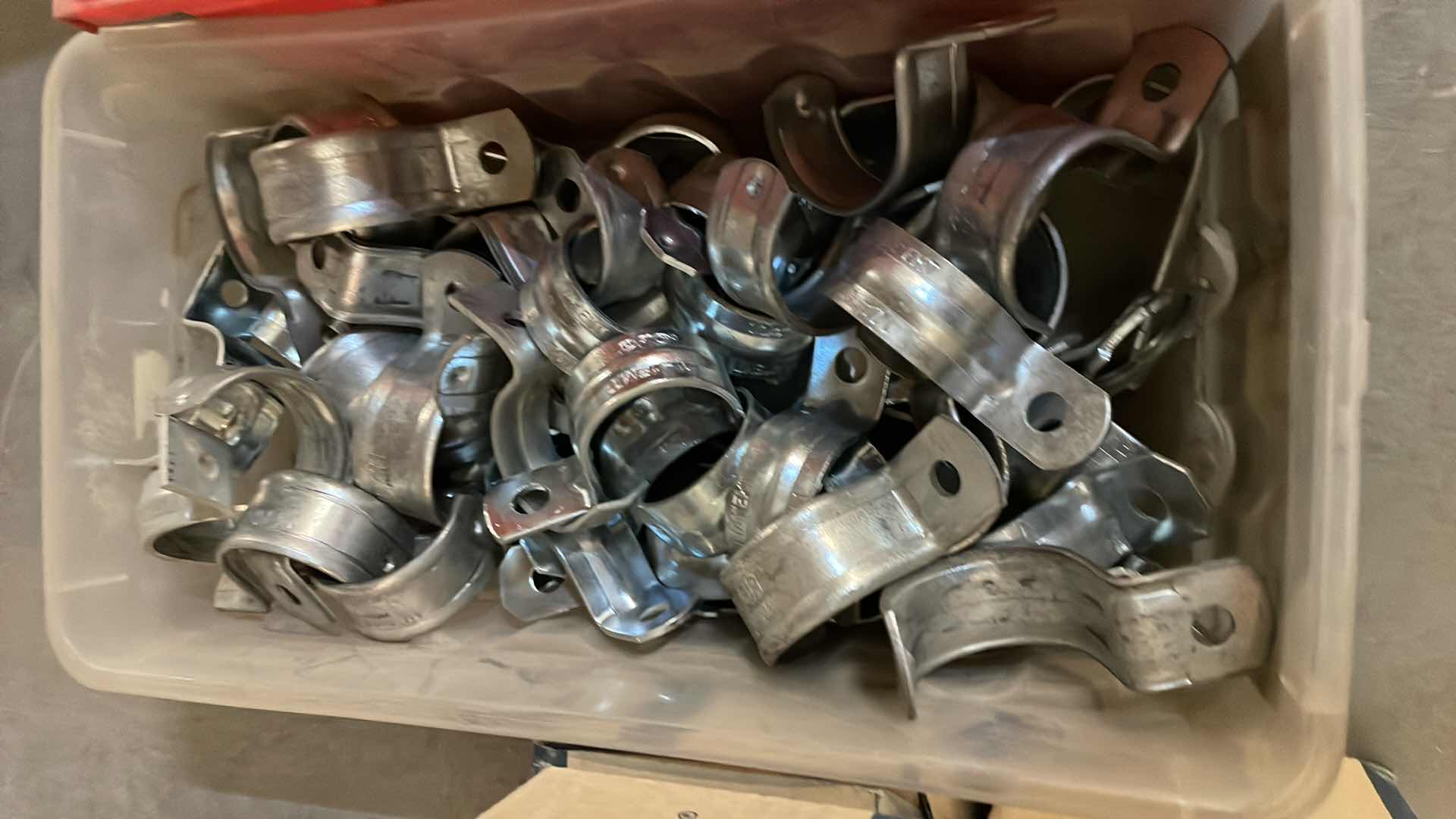 Photo 3 of 1 HOLE RIDGID STRAPS 1-1/4”-3