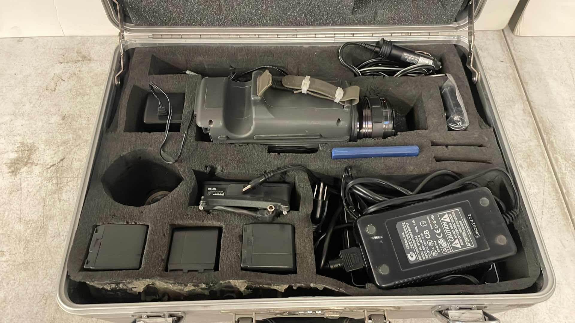 Photo 2 of FLIR INFRAMETRICS THERMACAM PM 395 ULTRA