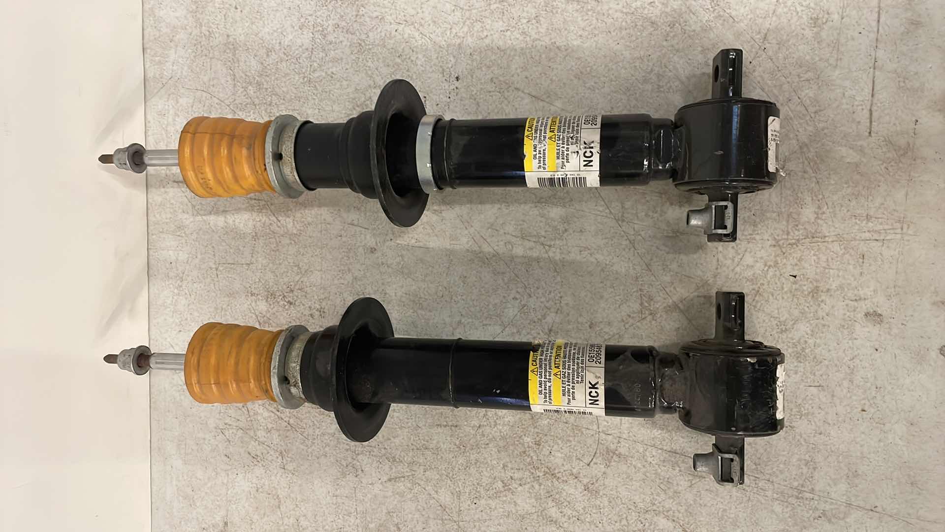 Photo 1 of GM STRUTS UNKNOWN WHAT VEHICLE THEY FIT