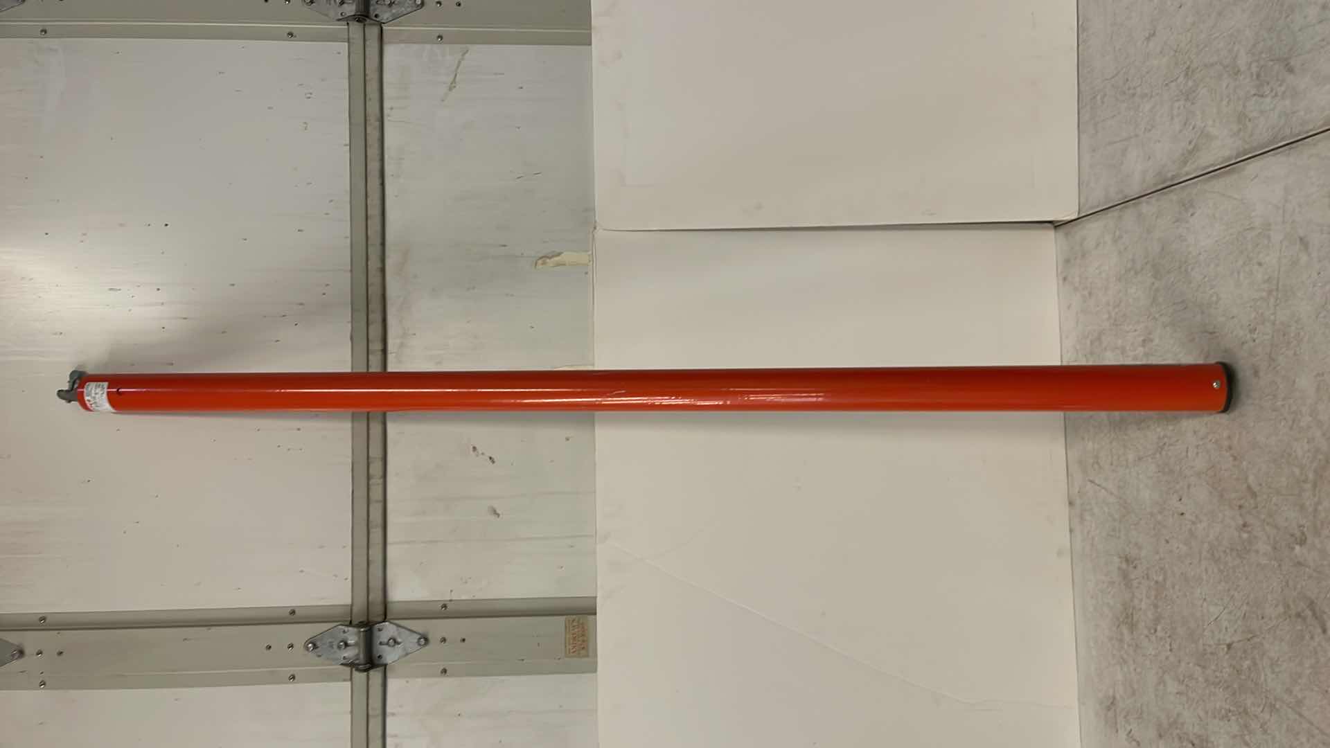 Photo 1 of CHANCE C4031021 HEAVY DUTY TELESCOPING DISCONNECT STICK WITH BAG