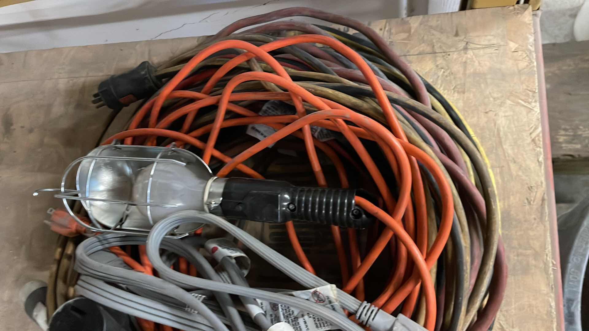 Photo 1 of EXTENISON CORD LOT WITH DROP LIGHT 250v ADAPTER