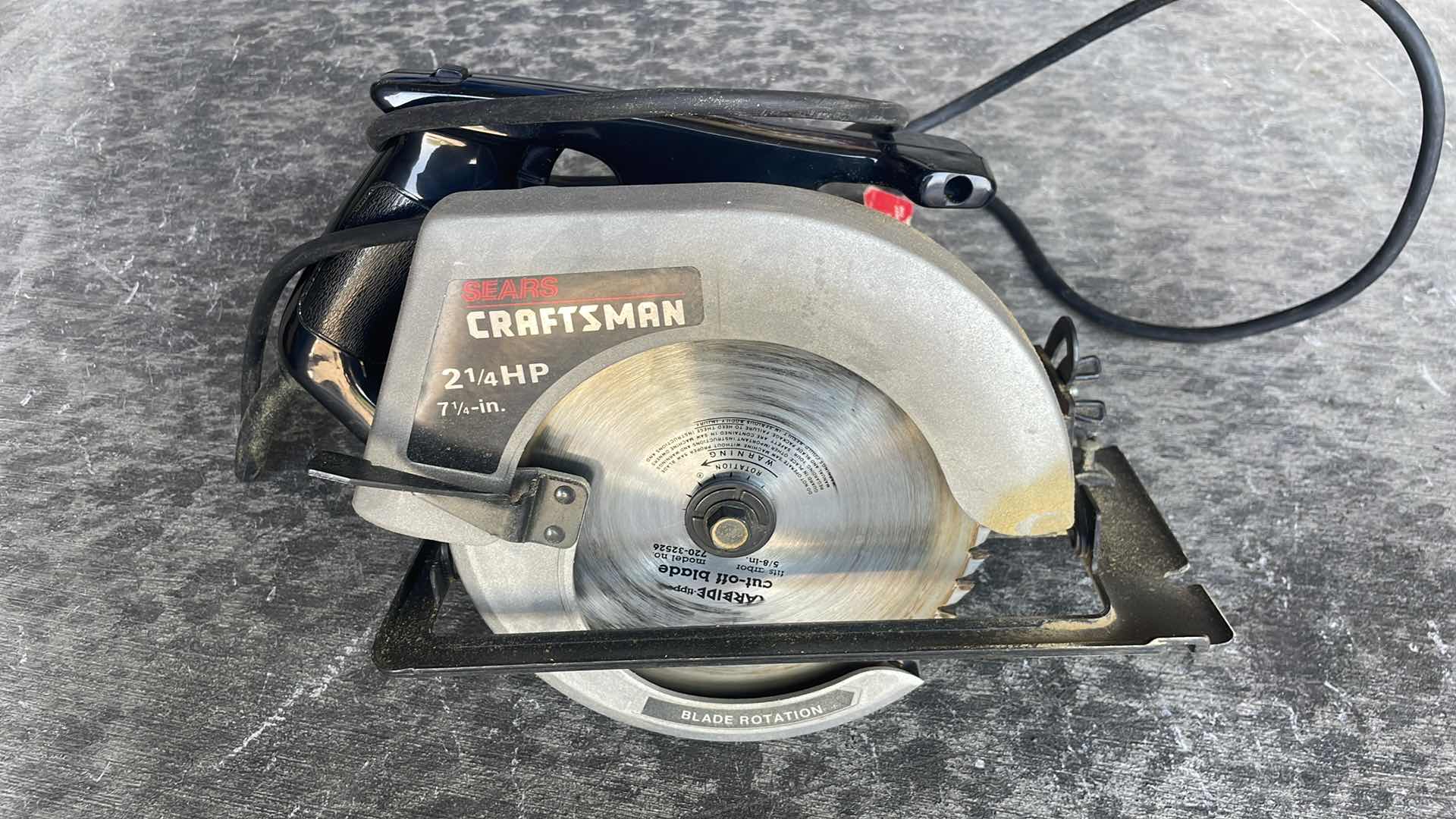 Photo 1 of CRAFTSMAN 2-1/4 HP  7-1/4” CIRCULAR SAW MODEL 910904