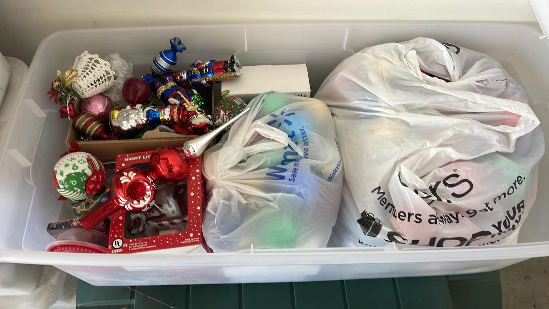 Photo 1 of CHRISTMAS DECORATIONS