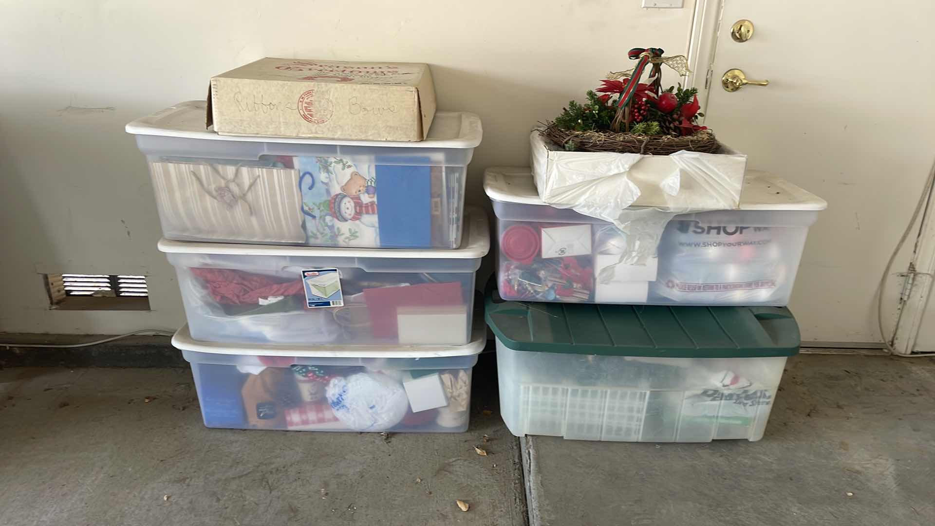 Photo 1 of CHRISTMAS DECORATIONS