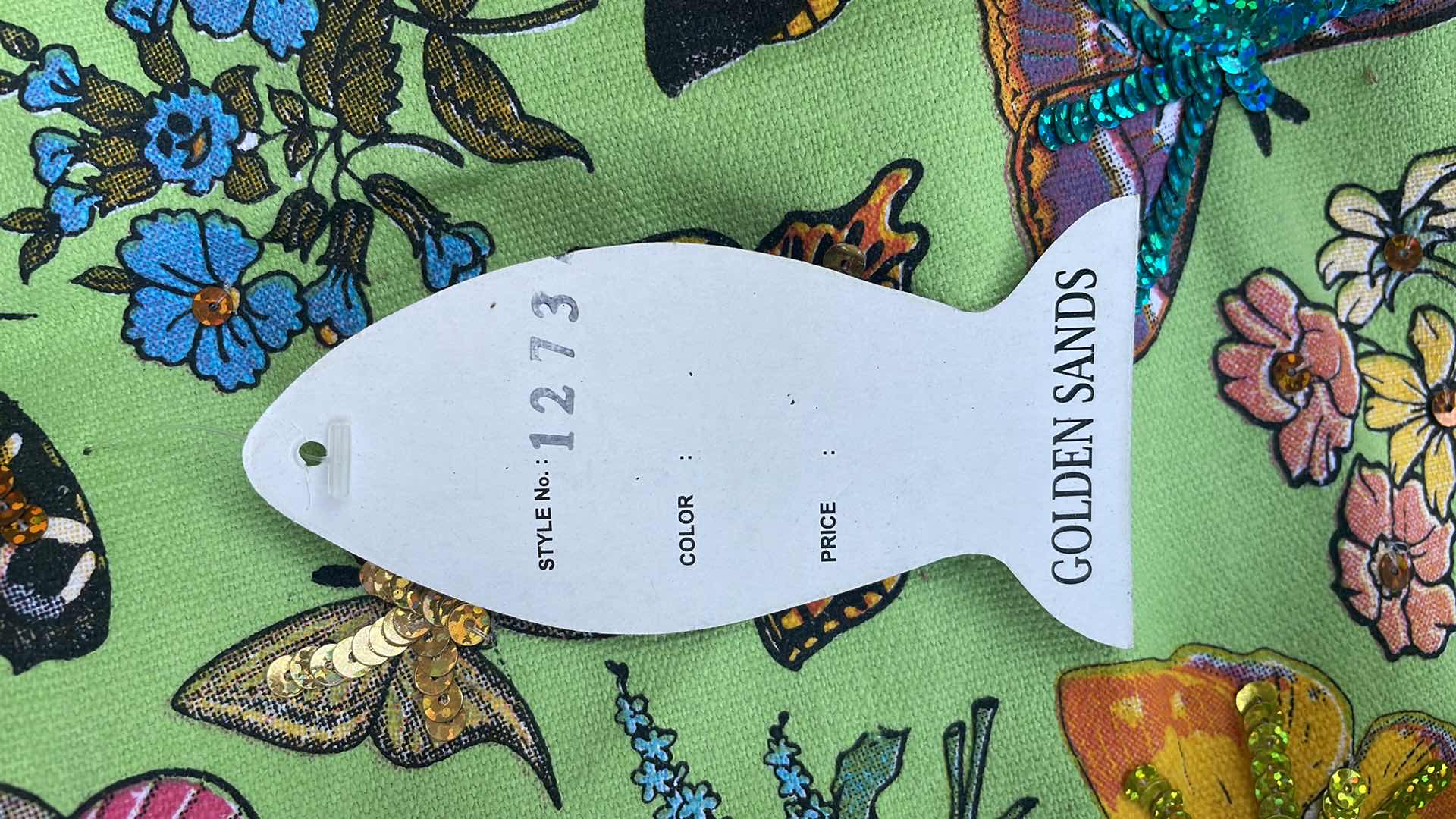 Photo 1 of CARRY ON BAGS AND TOTE BAGS