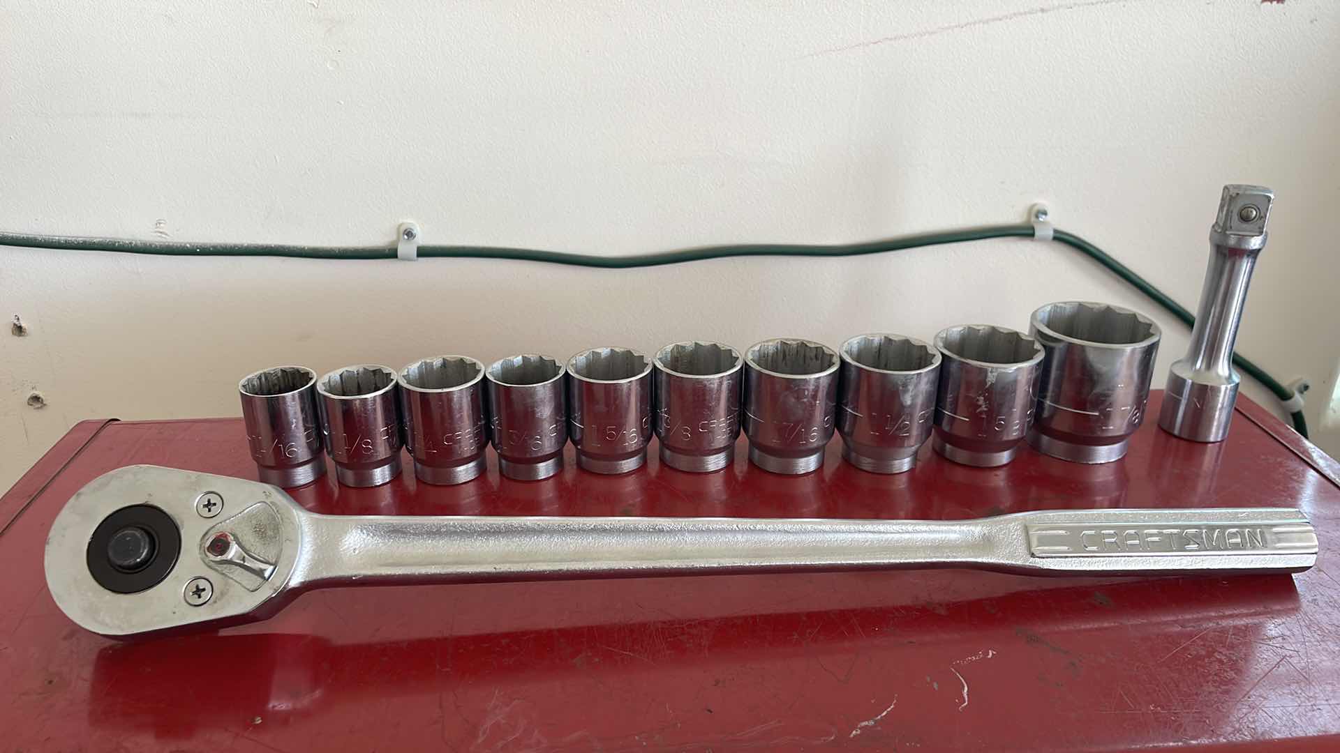 Photo 1 of CRAFTSMAN 3/4” RATCHET 4” EXTENSION AND SOCKETS 1-1/16”-1-7/8