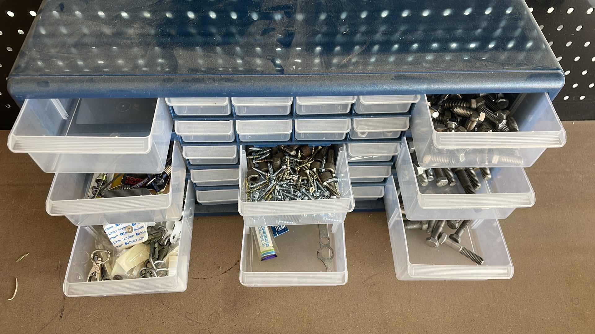 Photo 1 of 22 DRAWER STORAGE BIN WITH CONTENTS