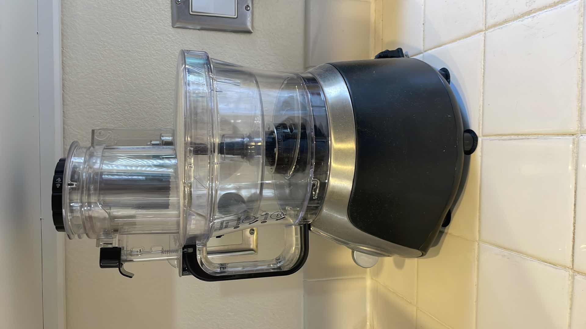 Photo 1 of HAMILTON BEACH DELUXE FOOD PROCESSOR