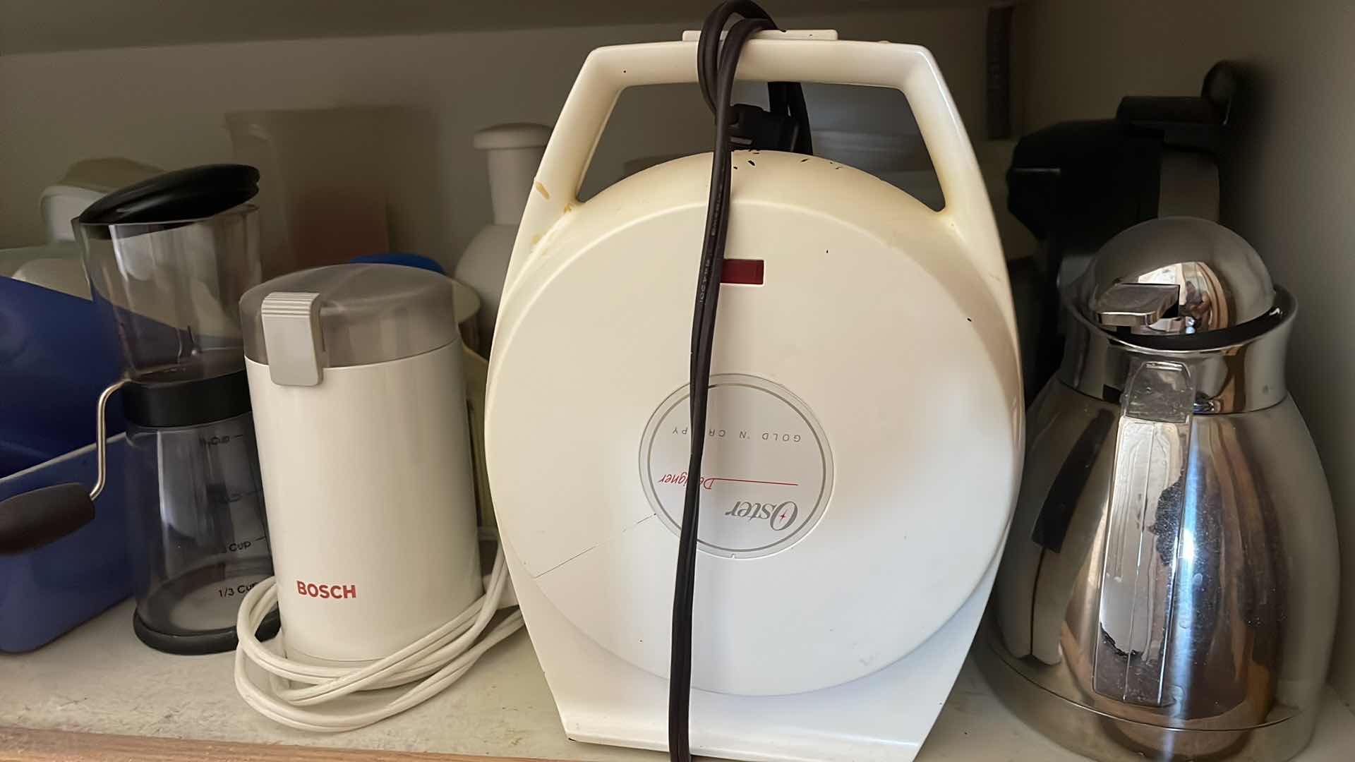 Photo 1 of JUICER TUPPERWARE CONTAINERS BLENDER