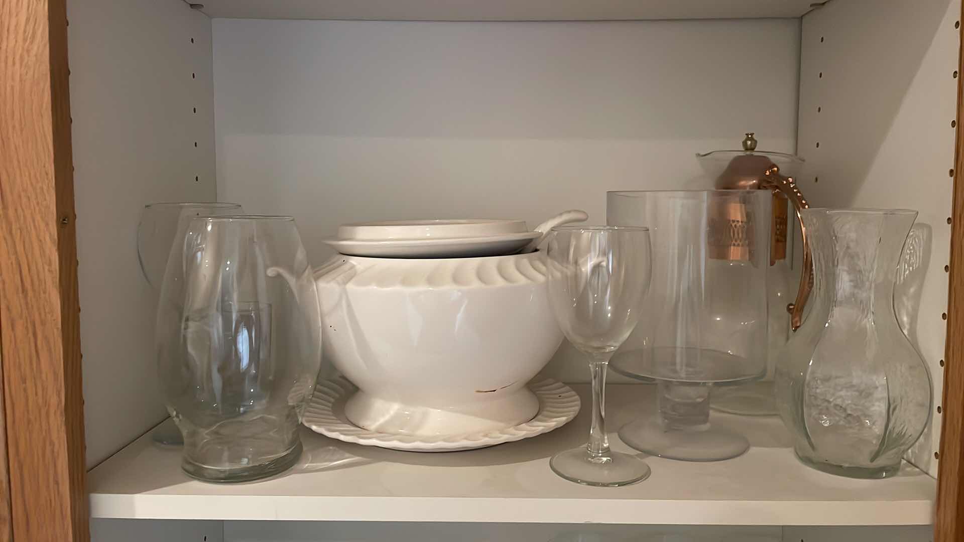 Photo 1 of GLASSWARE