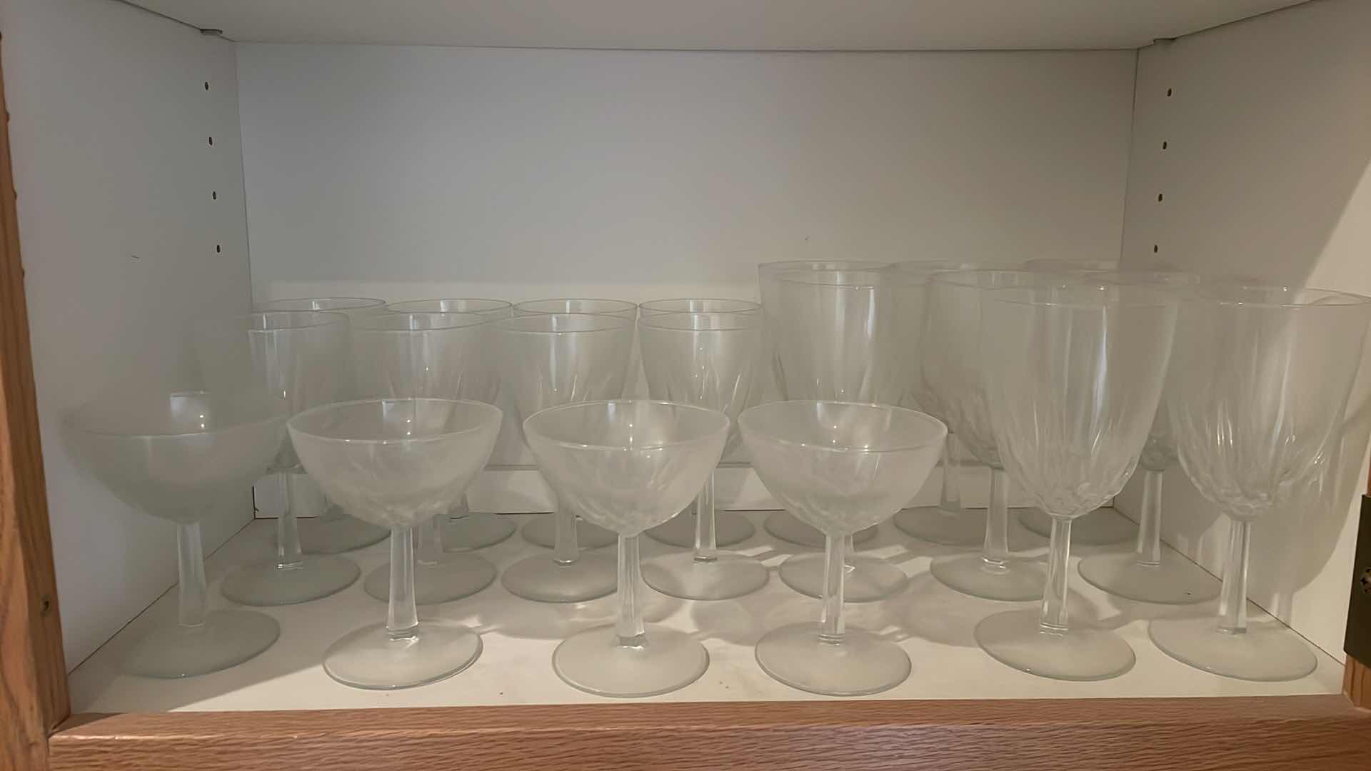 Photo 1 of GLASSWARE