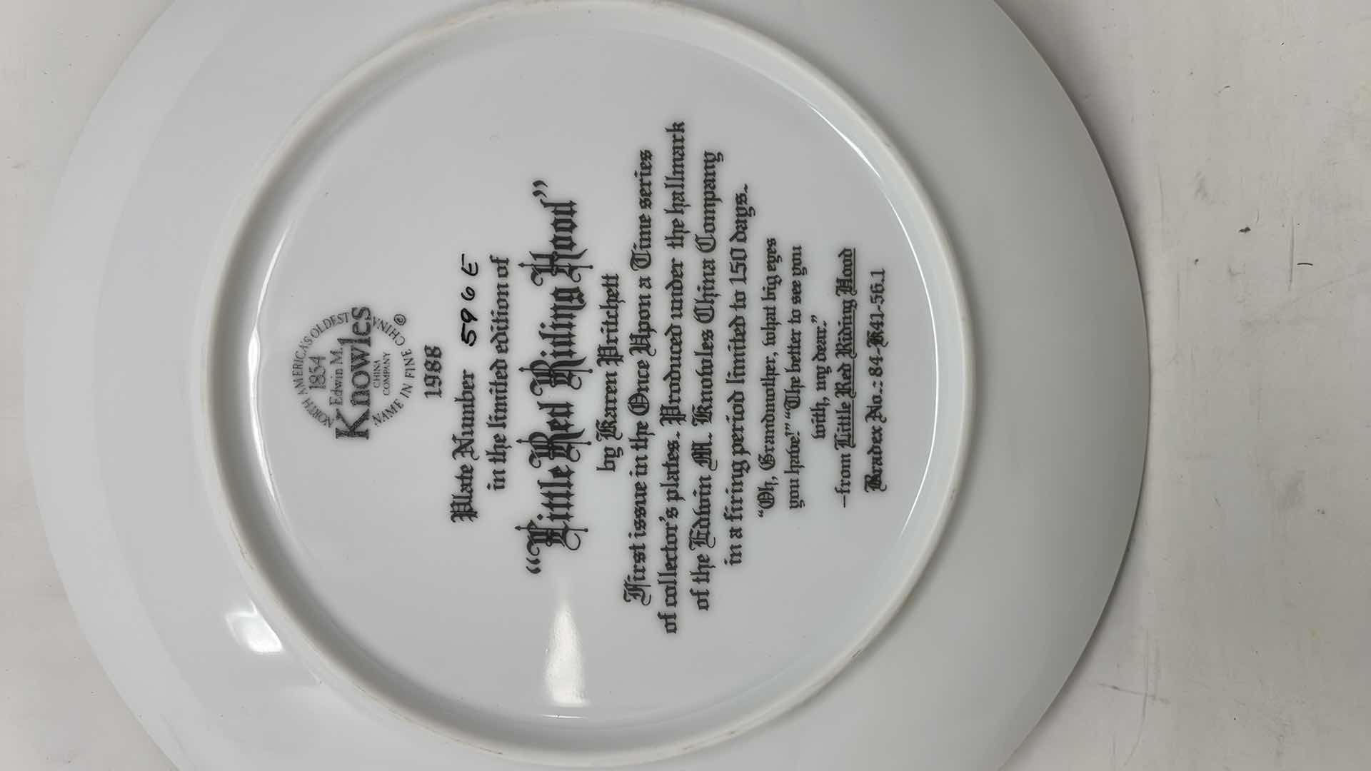 Photo 1 of 1988 KNOWLES LITTLE RED RIDING HOOD ONES UPON TIME #1 IN SERIES COLLECTOR PLATE 596E