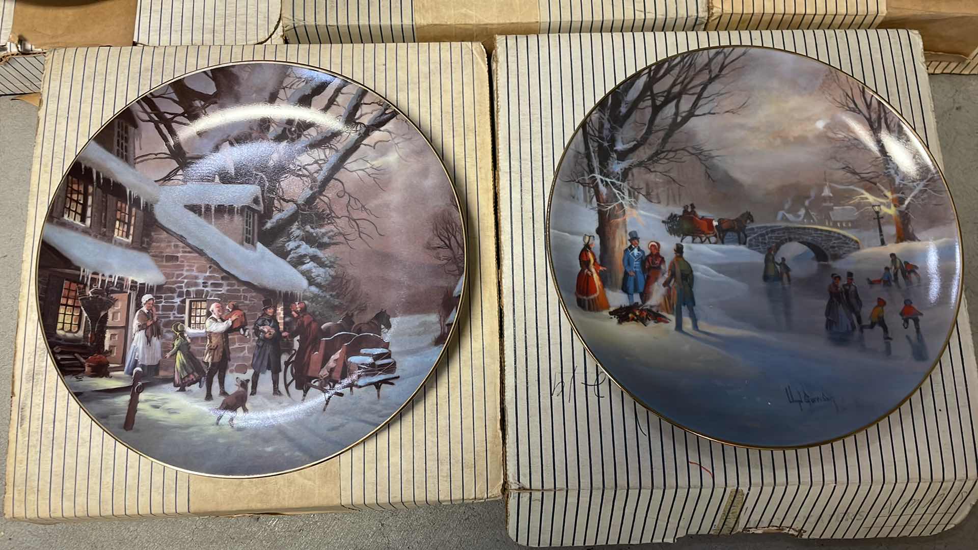 Photo 1 of VINTAGE SET OF 5 COLLECTOR PLATES “SCENES OF CHRISTMAS PAST” BY LLOYD GARRISON WITH COA