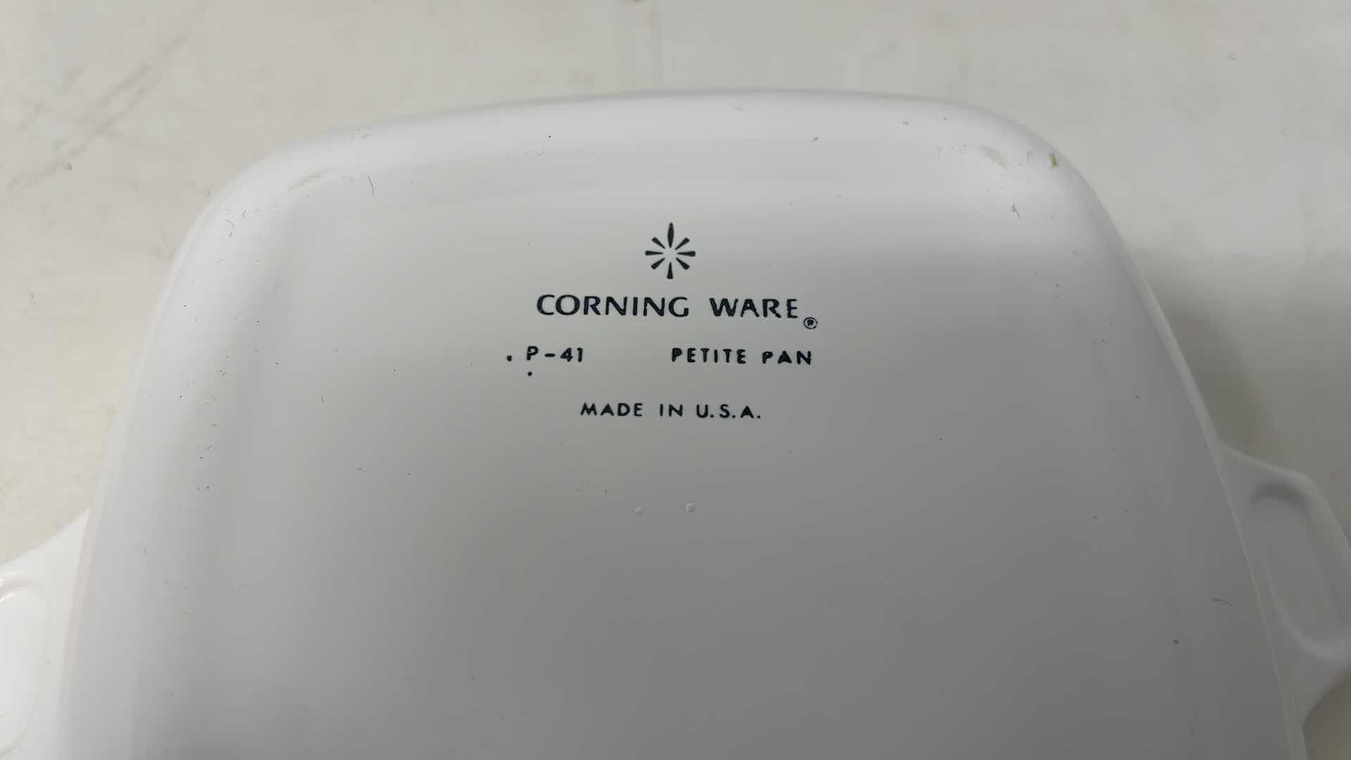 Photo 1 of CORNING WARE CORNFLOWER DESIGN 2-22OZ P-43-B & 2-PETITE PAN P-41