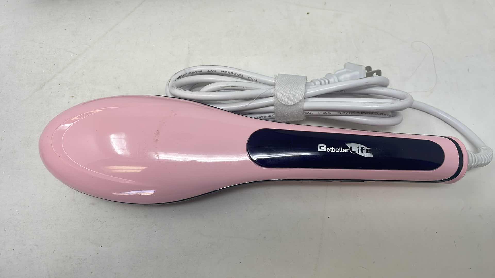 Photo 1 of STRAIGHTER BRUSH AND CURLING IRON WANDS