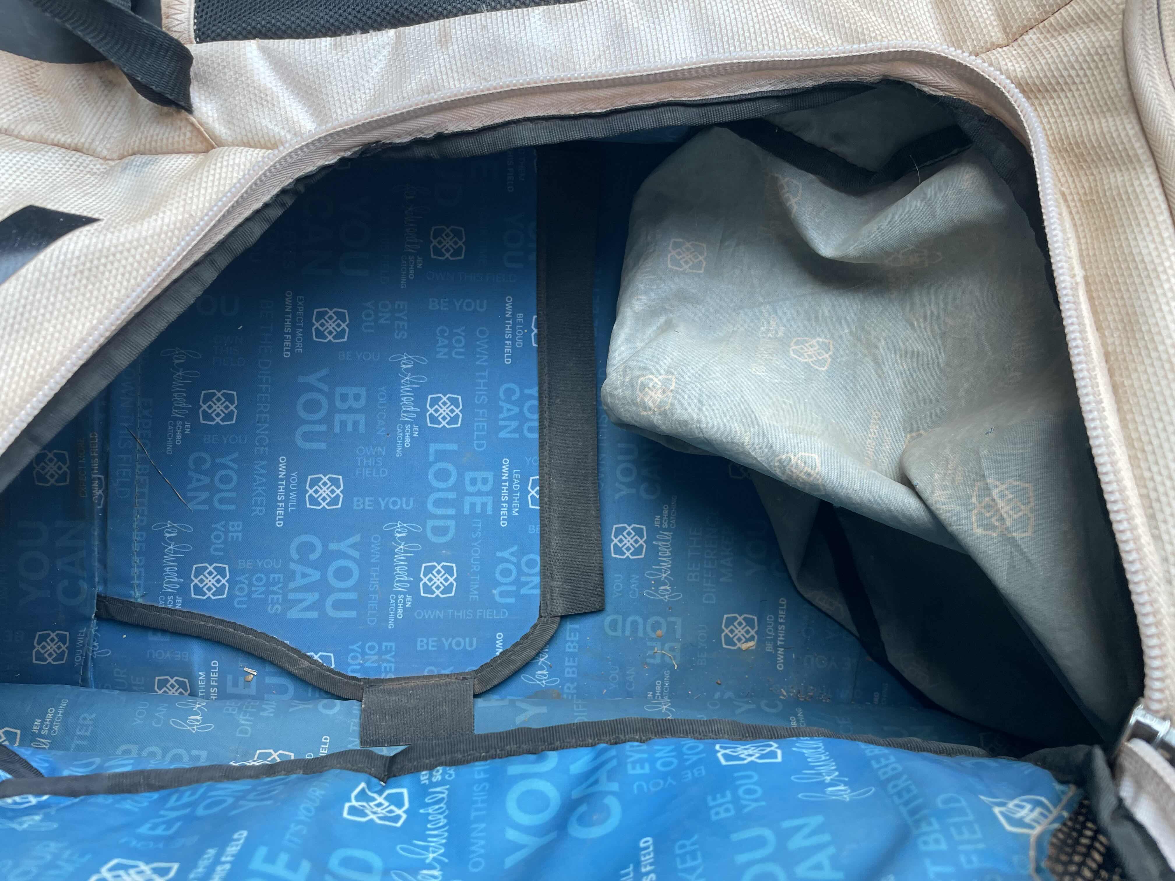 Photo 4 of EASTON FASTPITCH JEN SCHRO CATCHERS BACKPACK SOFTBALL