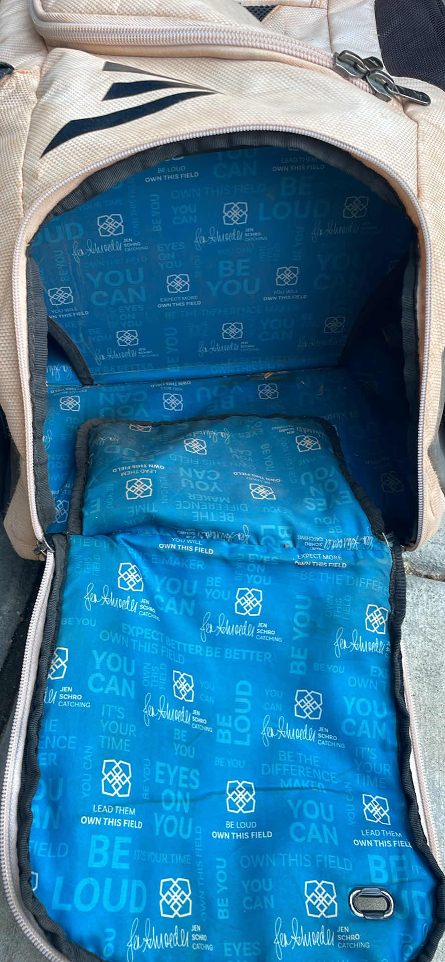 Photo 6 of EASTON FASTPITCH JEN SCHRO CATCHERS BACKPACK SOFTBALL