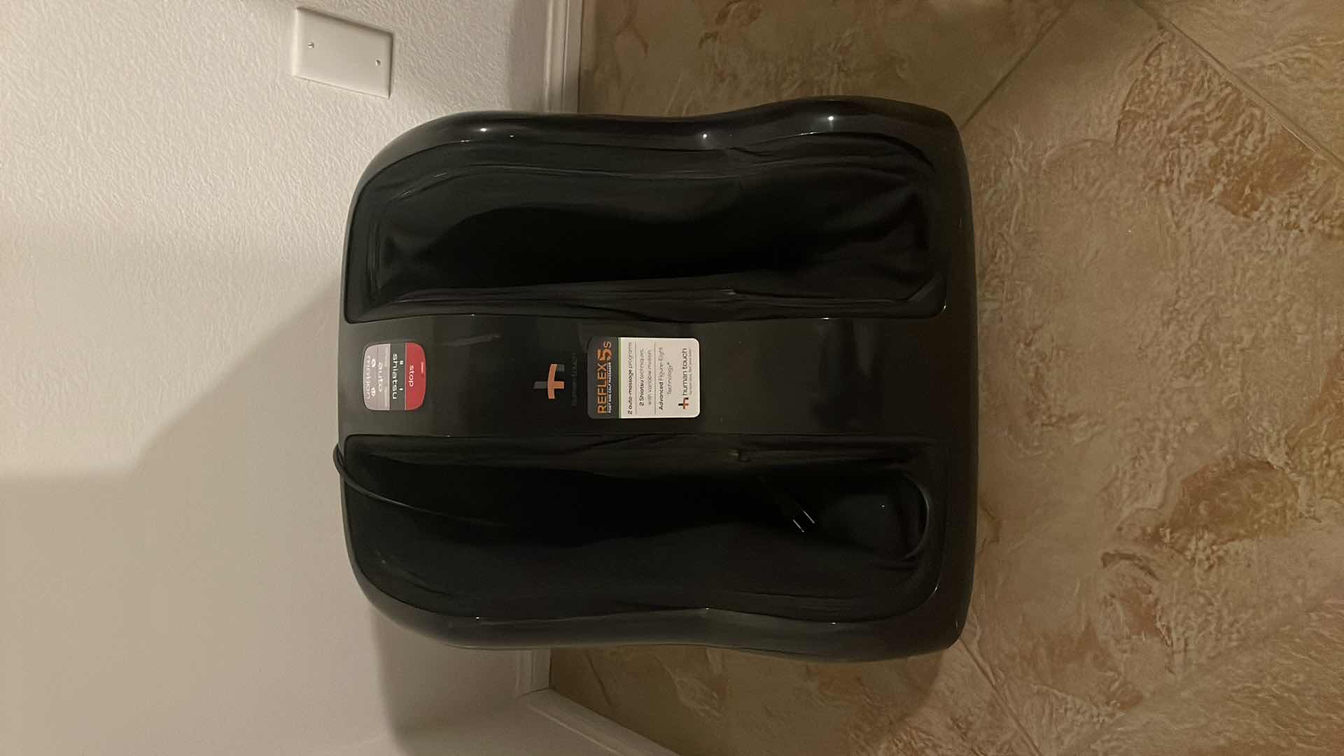 Photo 1 of REFLEX 5s FOOT AND CALF MASSAGER