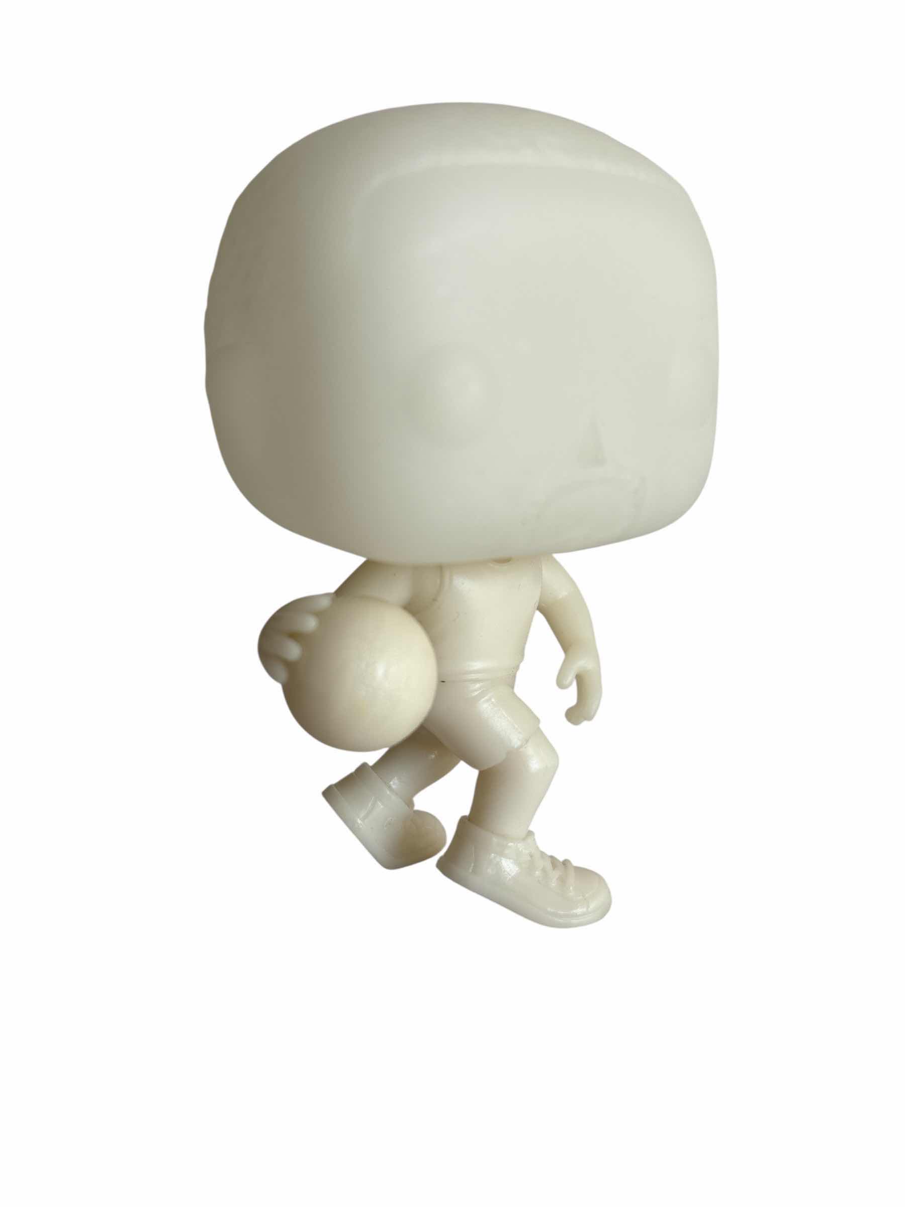 Photo 1 of RARE FUNKO POP 2021 NBA CHICAGO BULLS #108 PROTOTYPE