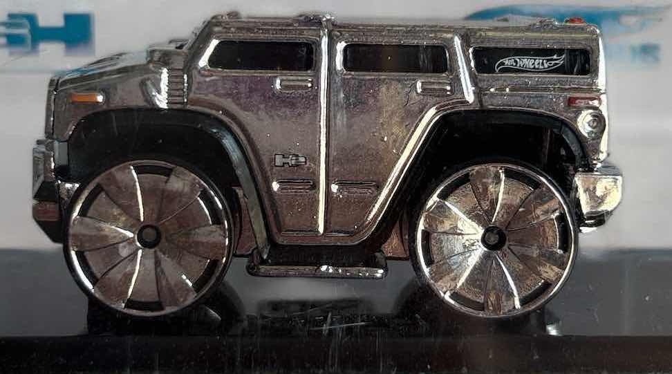 Photo 1 of NIC HOT WHEELS 2005 PRE TOY FAIR H2 BLING