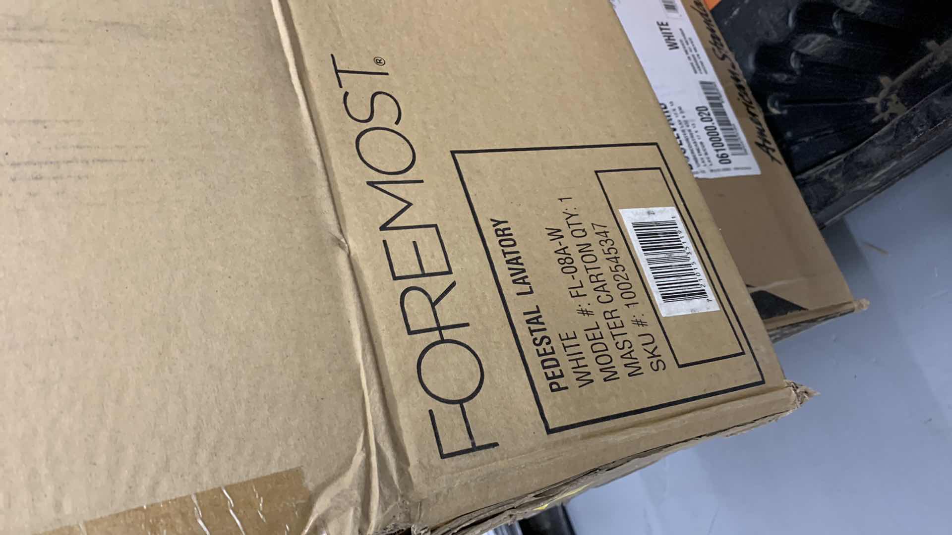 Photo 4 of FOREMOST PEDESTAL LAVATORY MODEL FL-08A-W WHITE COLOR SINK ONLY