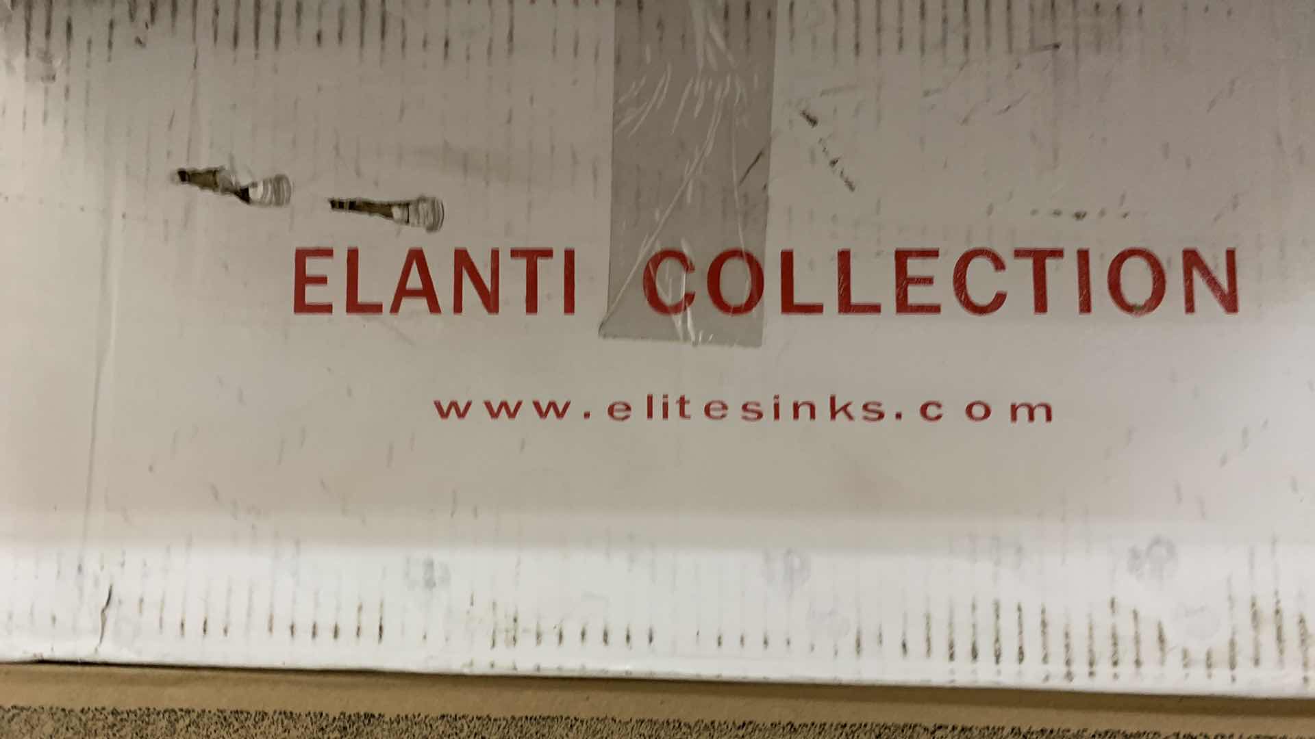 Photo 1 of ELANTI WALL MOUNTED RECTANGLE BATHROOM SINK WHITE 